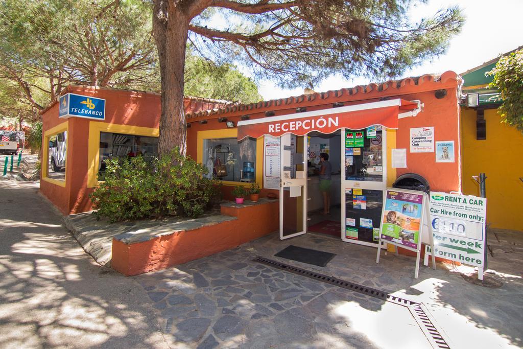 Complejo Turistico & Camping Cabopino Marbella Exterior foto