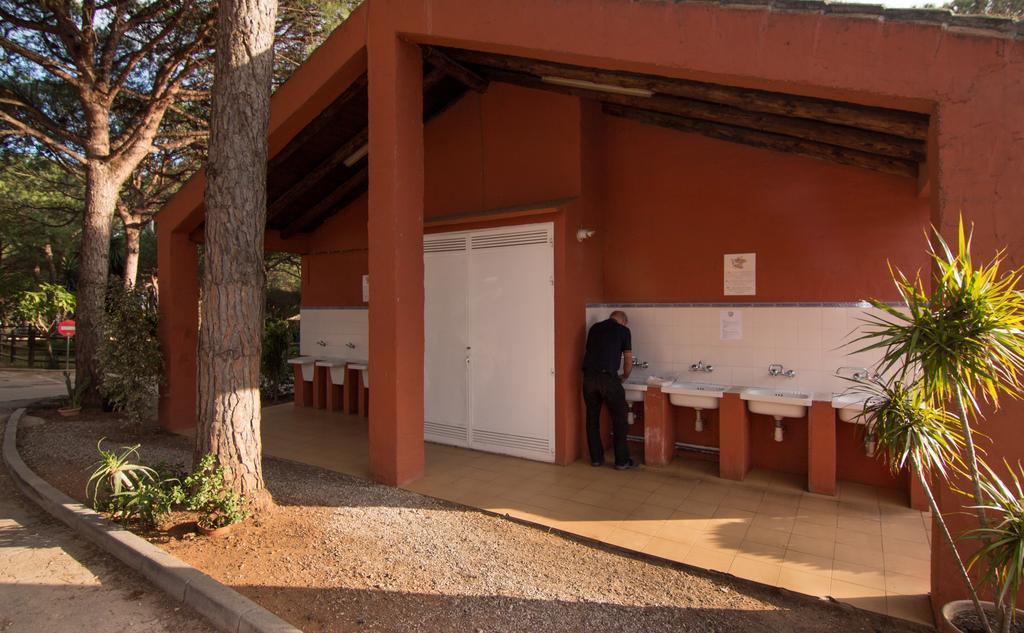 Complejo Turistico & Camping Cabopino Marbella Exterior foto